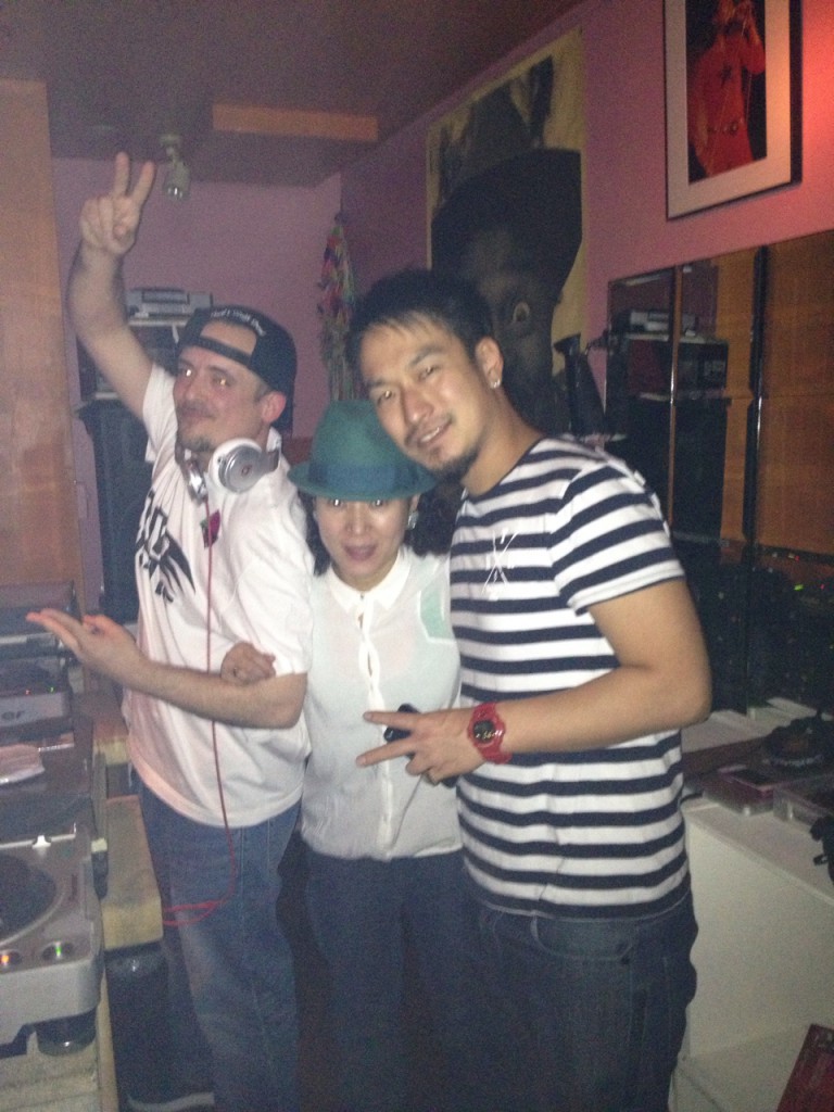 djs